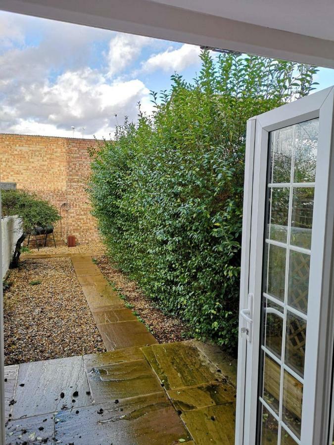 Вилла Guildford Town House Экстерьер фото